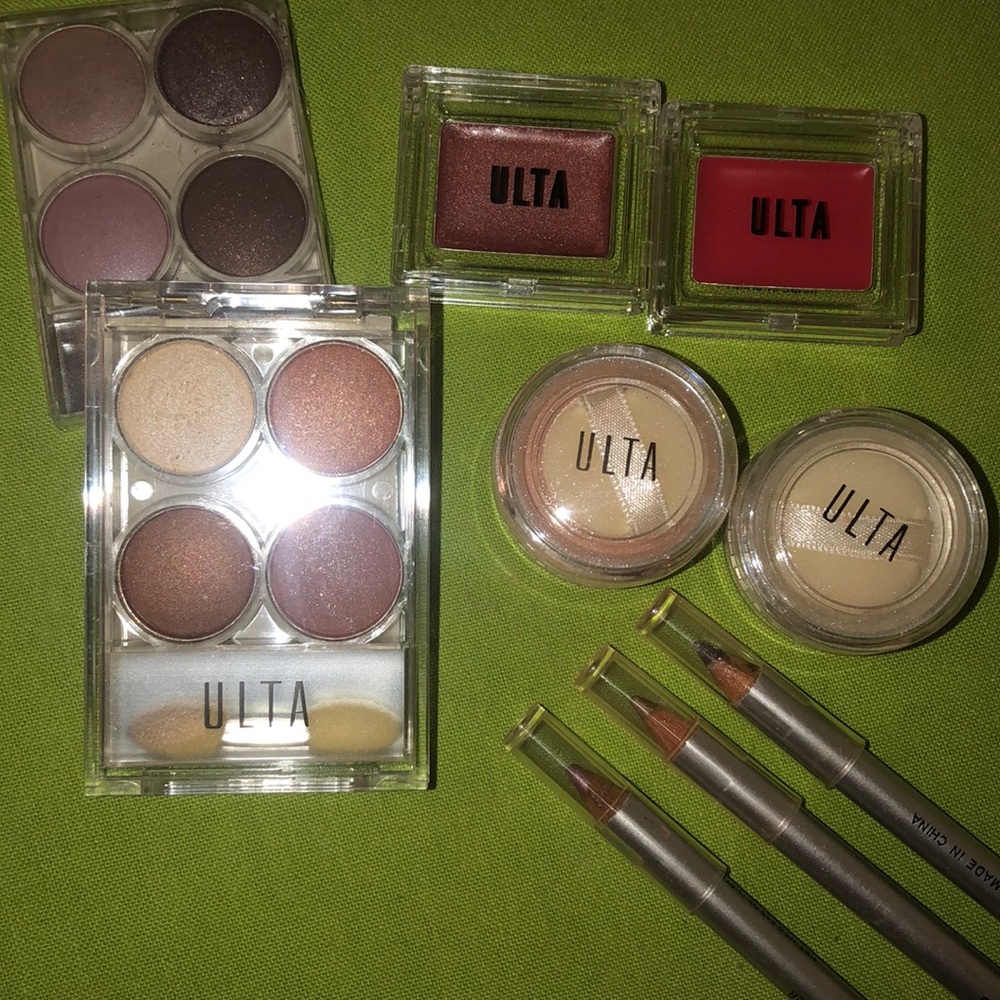 ULTA MAKEUP SET 💗